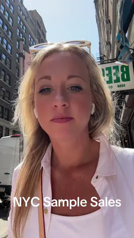 #nycsamplesales #samplesales #bestsamplesaleinnyc #fashion #shopping #samplesale #clothingline #nyc 