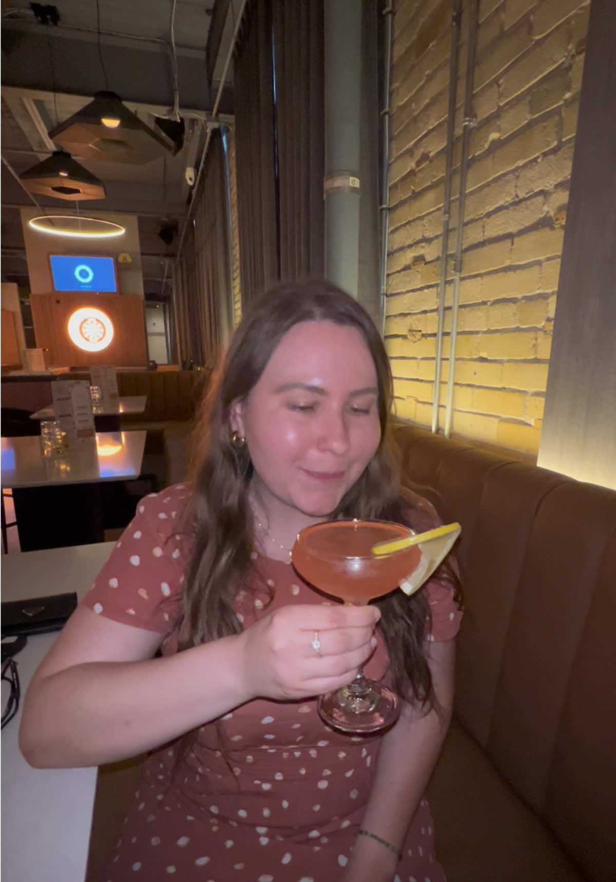 Oche is Toronto’s new games bar on King West - offering darts, shuffleboard and karaoke 🎯🎤There is also a variety of snacks and shareables. We ordered the Old English Dip along with the Game On Grazing Platter to snack on. We made it just in time for happy hour and sipped on the Wildflower cocktail, Passionfruit Martini on Tap & a classic Espresso Martini 🍸 📍461 King St W, Toronto #oche #ochekingwest #kingwest #toronto #torontobar #torontorestaurant #torontofood #torontodrinks #gamesbar #happyhour @Rhea 🇨🇦 @Oche Canada 