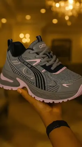 Sneakers hiking wanita — anti licin, ringan, dan tetap fashionable. Wajib punya buat kamu yang aktif. #sneakerscewek #sepatusport #sneakershiking #sepatuwanita #sneakerswanita #sneakerscasual #sepatusantai #sepatukets #sepatuaktif #sepatuhikingwanita #sneakersmodis #sneakersindonesia #sneakersantiselip 