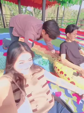 liat dia bahagia aja udah seneng ❤️‍🔥 @Din's 