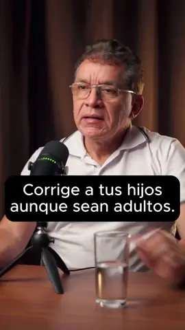 Corrige a tus hijos aunque sean adultos. Videos Mentions -.. - #personal #motivación #Frases #crianza #reflexiones #madres #consejos #padres #Dios #motivacion @Daniel Dueñas 