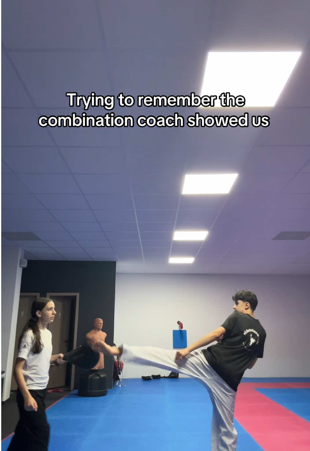 Und dann fett Ärger bekommen von Coach… #taekwondo #fyp #goviral #training 