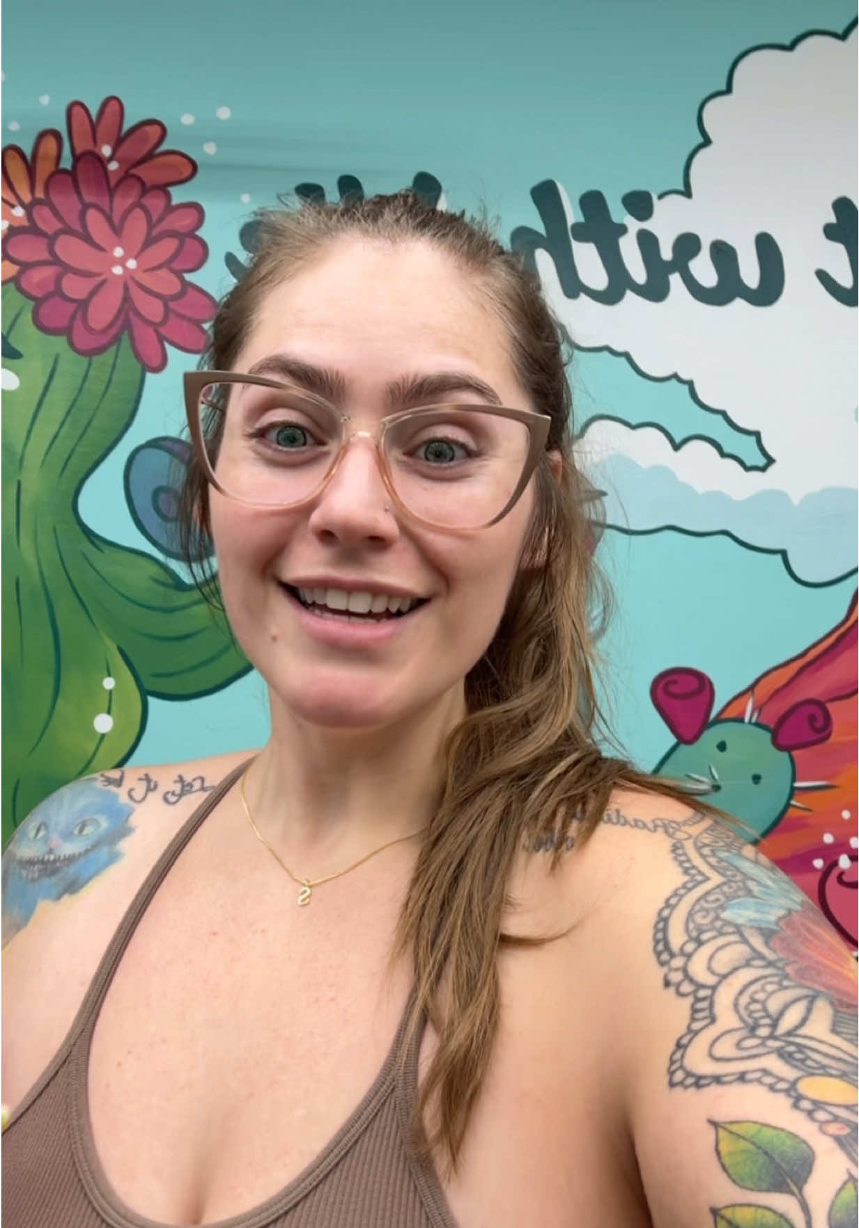 It’s literally so exciting to watch my dream come true every single day! 🥹😭 Just a few days out until the GFWV GYM is officially done and open to training clients!!! #homegym #garagegym #personaltrainer #womensfitness #goodyearaz #goodyear #arizona #arizonapersonaltrainer #onlinepersonaltrainer 