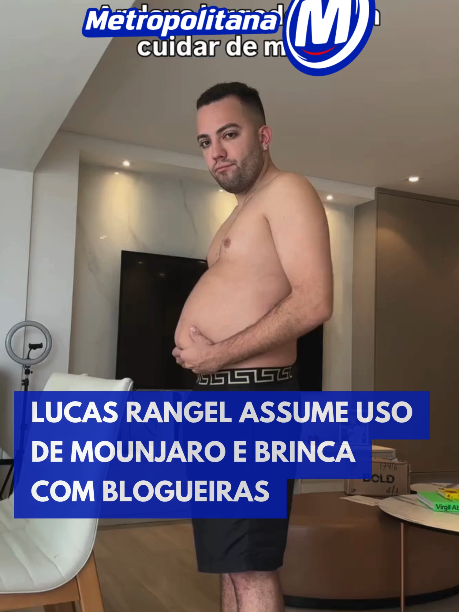 Lucas Rangel compartilhou um vídeo bem-humorado sobre sua nova fase de cuidados com o corpo. Ele contou que estava comendo demais, sem cuidar de si, e decidiu mudar. No vídeo, aparece malhando e revela que começou a tomar a medicação Mounjaro. O influenciador ainda alfinetou de forma divertida: “Desafio todas as blogueiras que tomam e falam que é academia a postarem também”. A publicação gerou reações de apoio e rendeu boas risadas nos comentários. ➡️ Confira mais detalhes e outras notícias clicando no link do nosso site na bio!