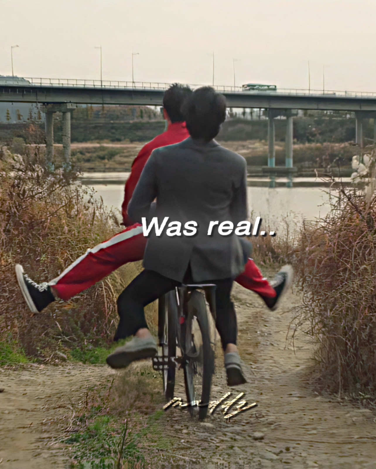 I’m gonna run away like K now  #foryouu #edit #mxddz4x #badandcrazy #badandcrazydrama #badandcrazyedit #k #kedit #ryusuyeol #ryusuyeoledit #ryusooyeol #suyeol #wihajoon #wihajoonedit #wihajun #wihajunedit #hajoon #wiwiwi #leedongwook #leedongwook_official #leedongwookedit #leedongwookwook이동욱 #leedongwookedits #kdrama 