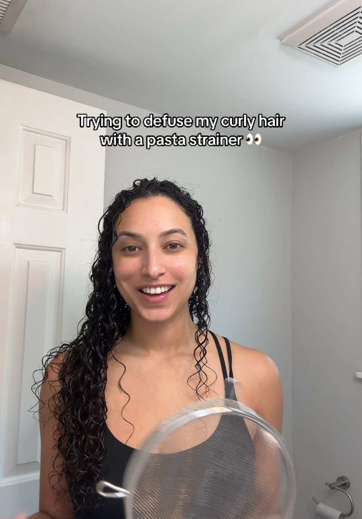 Whats your favorite curly hair hack?! #curlyhair #curlyhairroutine #curlyhairhacks #fyp #viral #curls