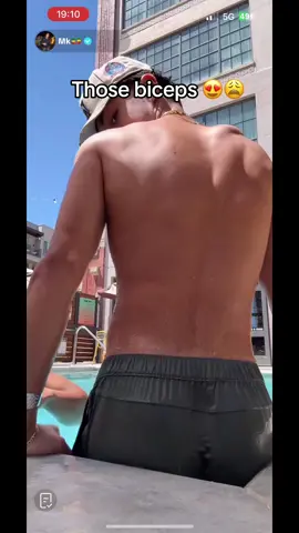 As allengs flexing #foryou #foryoupage #fyppppppppppppppppppppppp #fypp #foru #malachibarton #viral #viralvideos #malachibartonfan #blowthisupforme #fyp @Malachi Barton @Mk🇪🇹 