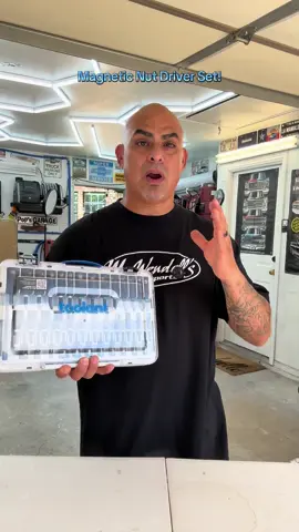 Awesome magnetic nut driver set!@toolant #magneticnutdriver#nutdriver#mechanictools#cartools#tiktokshopcreatorpicks  