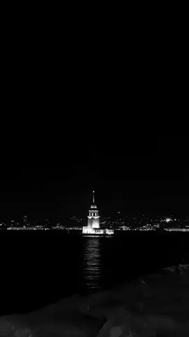 usanmazdım saatlerce baktığım gözlerini bile bile unuttum #enginnurşani #adınabircızıkçektim #şarkı #fyp #yeminettim 