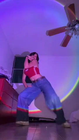 we love a pretty and easy choreo @TYLA #fy #fyp #dance #dancetok #dancechallenge #dancecover #choreography #whemly 