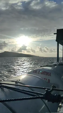 #padahariini🥰🥰🥰🥰 good morning pulau kisar##