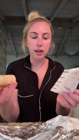 Taco Bell Review @tacobell #tacobell #tacobellmukbang #tacobellburrito #fastfood #tsunamiwarning #newportbeach #fyp #husband #mukbang 