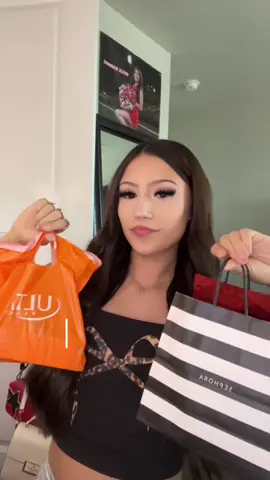 makeup haul! #foryoupage #haultok🛍 #ulta #sephora #hourglasscosmetics #glowrecipe #nars #fypシ゚viral #makeup 