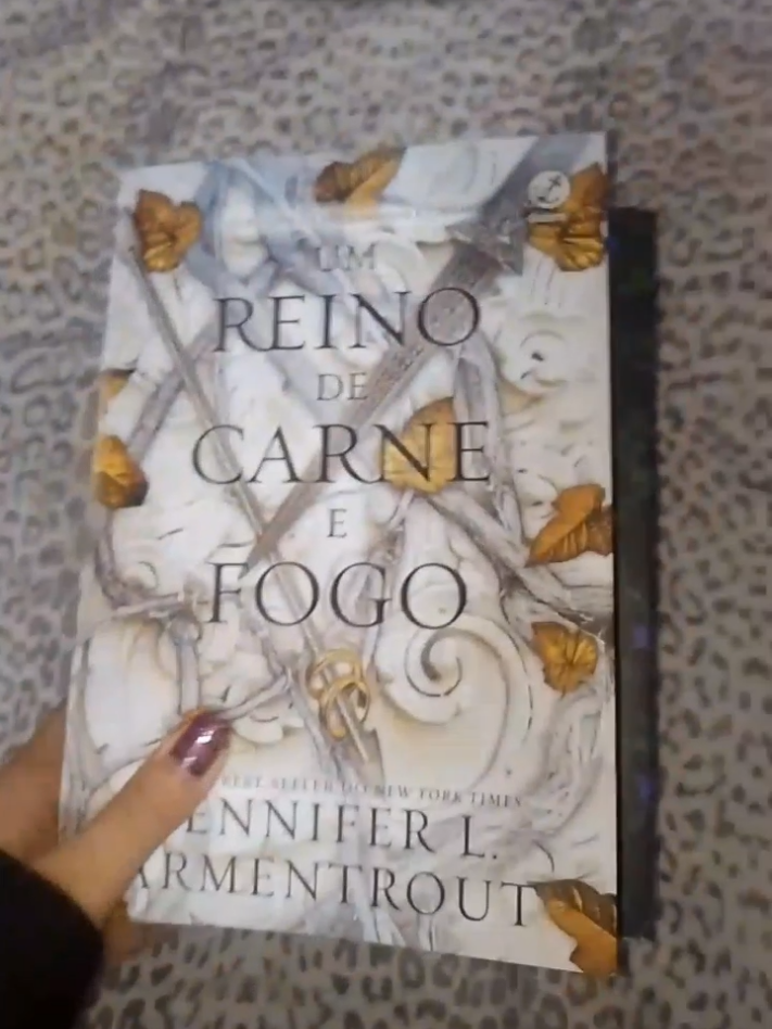 nd tem sabor kkkkk . . . #creatorsearchinsights  #BookTok  #fyp  #livrostiktok  #livrofantasia 