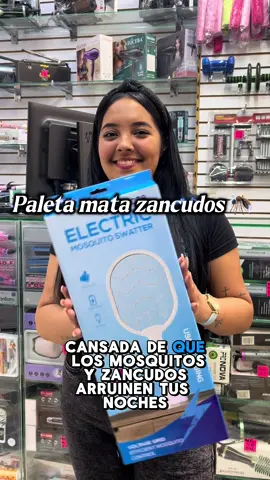 Mata mosquitos 🦟  Olvídate de los mosquitos y zancudos con nuestra paleta mata zancudos. Ideal para habitaciones cocinas y patios. Ven por la tuya te esperamos. #facilyrapido #venezuela🇻🇪 #paratiiiiiiiiiiiiiiiiiiiiiiiiiiiiiii #hogwarts #fyp  📌 *Estamos ubicados en CARACAS  **Avenida Lecuna, esquina Cipreses, al frente del Teatro Nacional y al lado de la heladería La Colmena**. 🏬🍦 ¡Ven a visitarnos y descubre todo lo que tenemos para ti! 💖🛍️  Aquí tienes nuestro GPS para llegar fácilmente (https://maps.app.goo.gl/JDHZYYerWnTQyQeK9) 📍😊 ✨Contamos con precios al Mayor y Detal✨ 🛵Tenemos servicio de delivery con costo adicional. Rápido/seguro/Responsable. 🚚Realizamos envíos a nivel nacional📦🇻🇪 Más información al 📱WhatsApp +584127072937 📌 *Estamos ubicados en CARACAS  **Avenida Lecuna, esquina Cipreses, al frente del Teatro Nacional y al lado de la heladería La Colmena**. 🏬🍦 ¡Ven a visitarnos y descubre todo lo que tenemos para ti! 💖🛍️  Aquí tienes nuestro GPS para llegar fácilmente (https://maps.app.goo.gl/JDHZYYerWnTQyQeK9) 📍😊 ✨Contamos con precios al Mayor y Detal✨ 🛵Tenemos servicio de delivery con costo adicional. Rápido/seguro/Responsable. 🚚Realizamos envíos a nivel nacional📦🇻🇪 Más información al 📱WhatsApp +584127072937