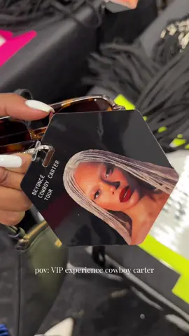 Still cant believe I seen queen 🐝 up close!🥰😍 VIP 10/10 recommend!!! #fyp #cowboycarter #cowboycartertour #cowboycarterworldtour #beyonce 