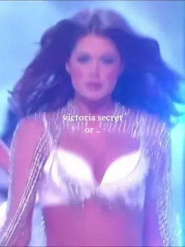 #doutzenkroes for versace Winter/fall 2006-07 milan . and Victoria secret 2006. | #versace #fashiontok #modeltok #modeltiktok #westwood #westwoo6 #foryoupageofficiall #runwaymodel #Runway #fashion #tallgirl #modeling #fypシ゚viral #catwalk #horsewalk #foryoupageofficiall #models 