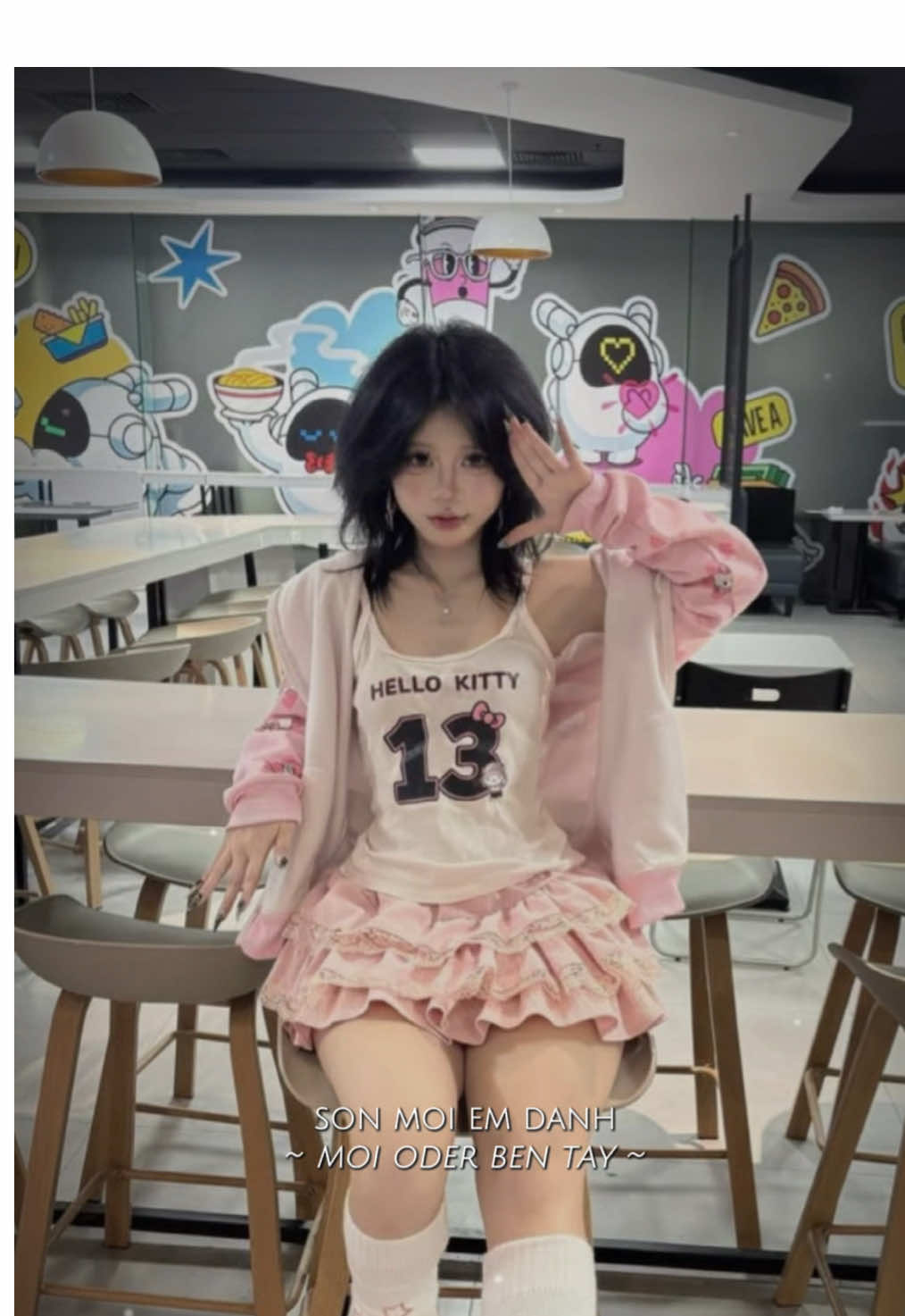 Son môi em đánh mới oder bên tây