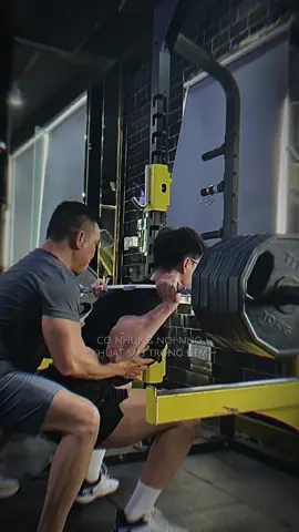 Skip leg day lần đầu tập chân #GymTok #gymmotivation #gym #fyp #foryou 