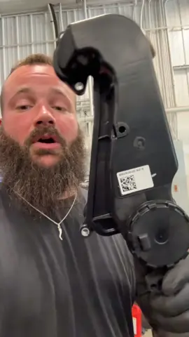 #dieseltechchris #crankcase #techtip #67powerstroke #dieseltruck 