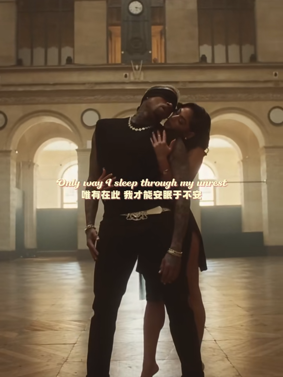 🌪世界崩塌,只要你在视线里, 尽是玫瑰🌹 #chrisbrown #rnb #舞蹈 #holyblindfold #MV @chrisbrownofficial 