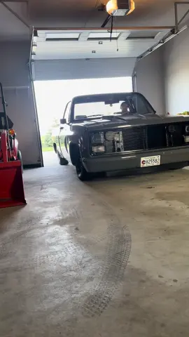 Ash tray ☑️#c10 #chev #lsswap #baggedtrucks #centennialcustoms #airslamitequipped @Airslamit // Air Ride Parts 