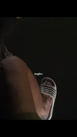 pliss cuma mau dia balik 🥲 #xyzcba #foryou #lyrics 