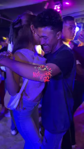 #fypシ゚viral #nttpride🏝🔥 #dansatimor #kizomba #tiktoktimorleste🇹🇱🐊foryoupage #atambuapride🏝 #nttpride🏝🔥kupangntt💯 #kupangtiktok #kotakupang #fyp #foryou 