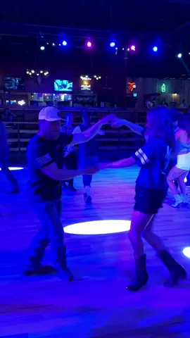 Big Ella Langley fan <3 @Bri<3 @Ella Langley  #rockymountainbootstompers #bootstompers #dancing #werentforthewind #ellalangley #countryswing #swingdance #dance #dancers #countryswingdance #partnerdance #dancepartner #barscene #country #countrymusic #twostep #dancersoftiktok  