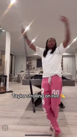 Taylor strolling on his live!#fyp #taylorloveislandusa #clarke #loveislandusa 