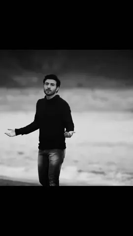 ماجد صارله سنين تايه في بحر الشعر والاغنيات #اكسبلور #لايك #الحب #ماجد_المهندس #البرنس #رفوف_الذكريات #اخ 