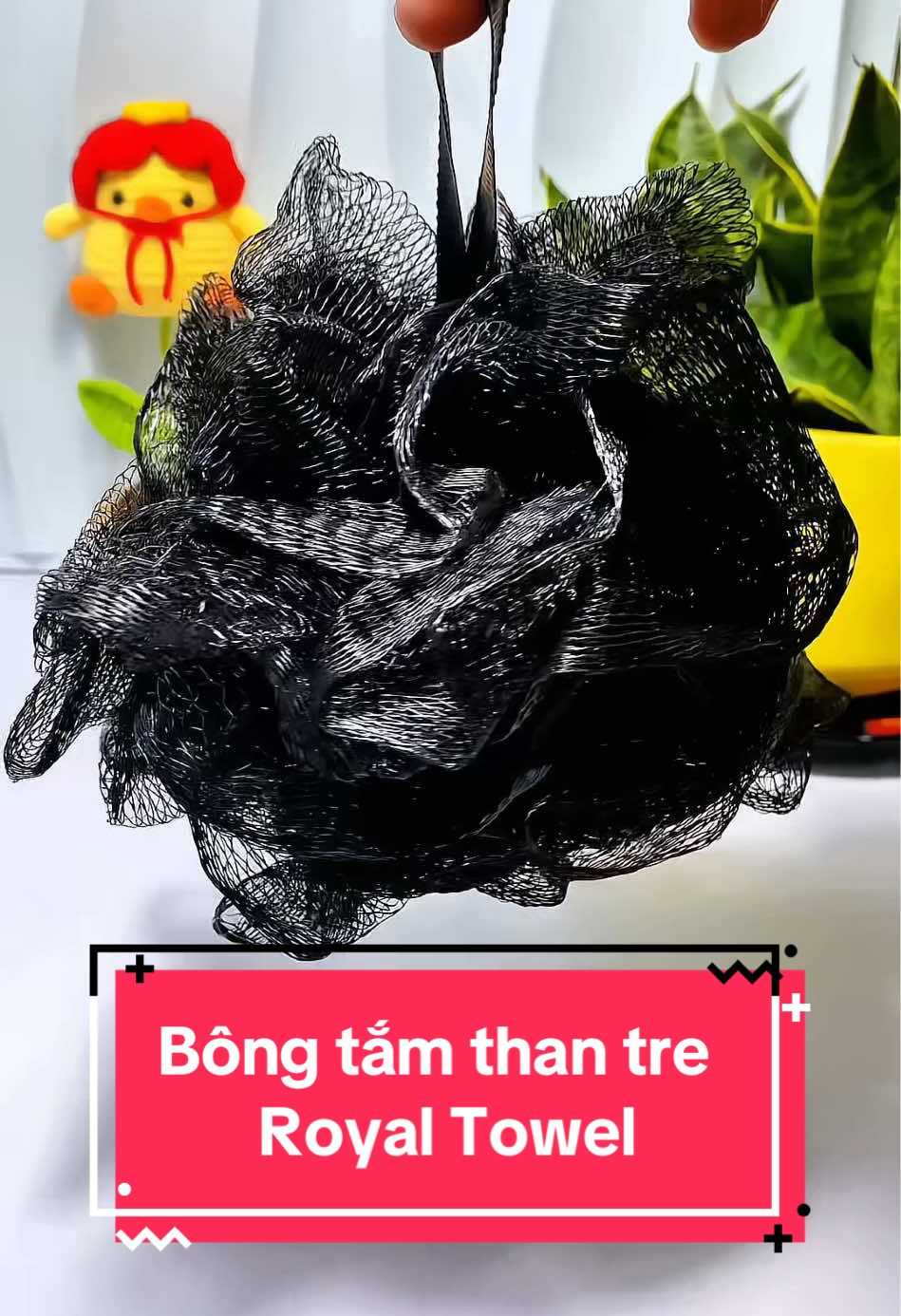 Bông tắm than tre nhà Royal tạo bọt tốt, mềm mại với làn da  @Chi Chúm Chím 🥰 #bongtam #bongtamtaobot #royaltowel #dodungnhatam #xuhuong 