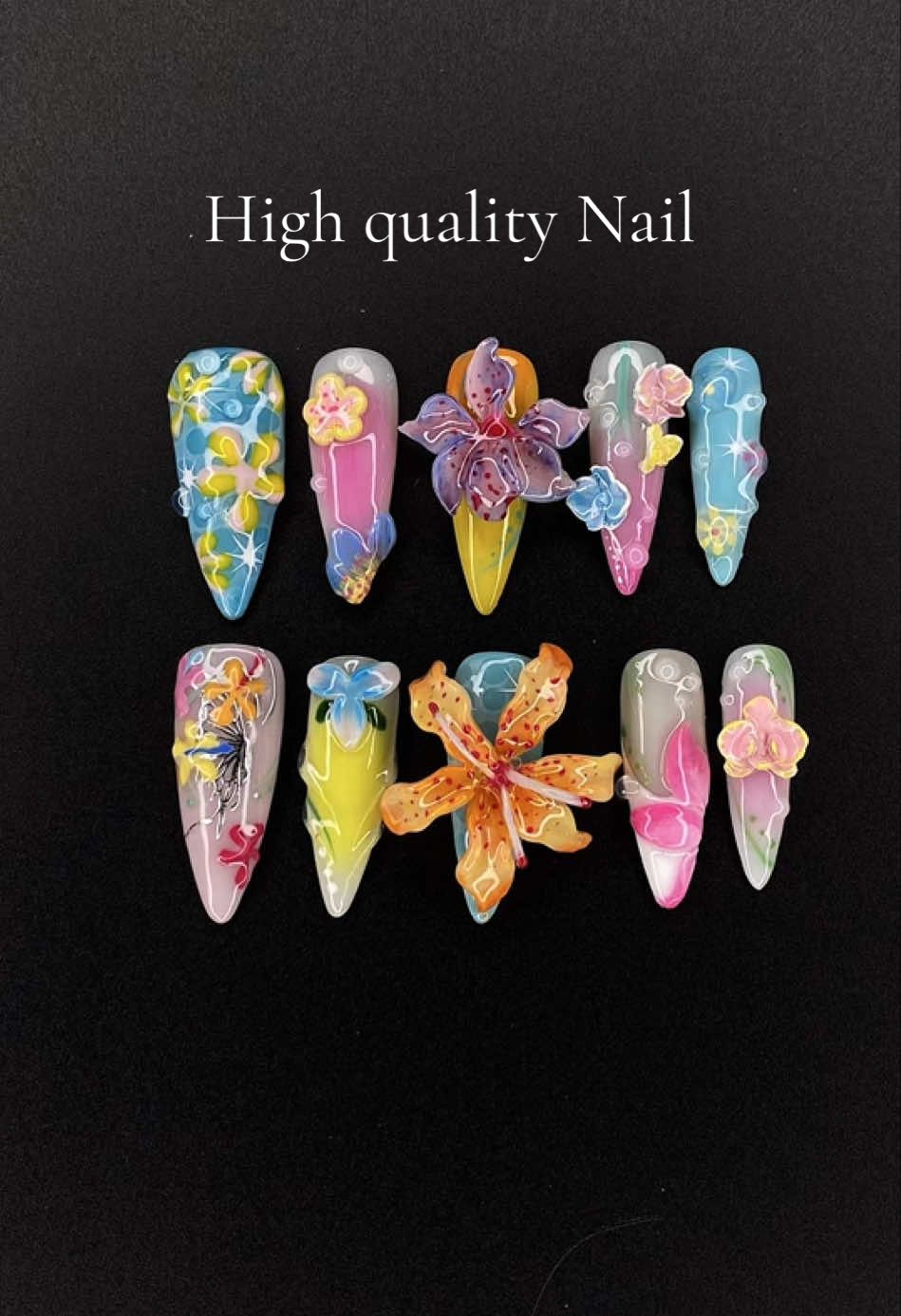 High quality nail handmade by Nail Tech 💅🏻🧡 #bubblenailart #nailinspo #fakenails #pressonnails #nailart #floralnails #nails 