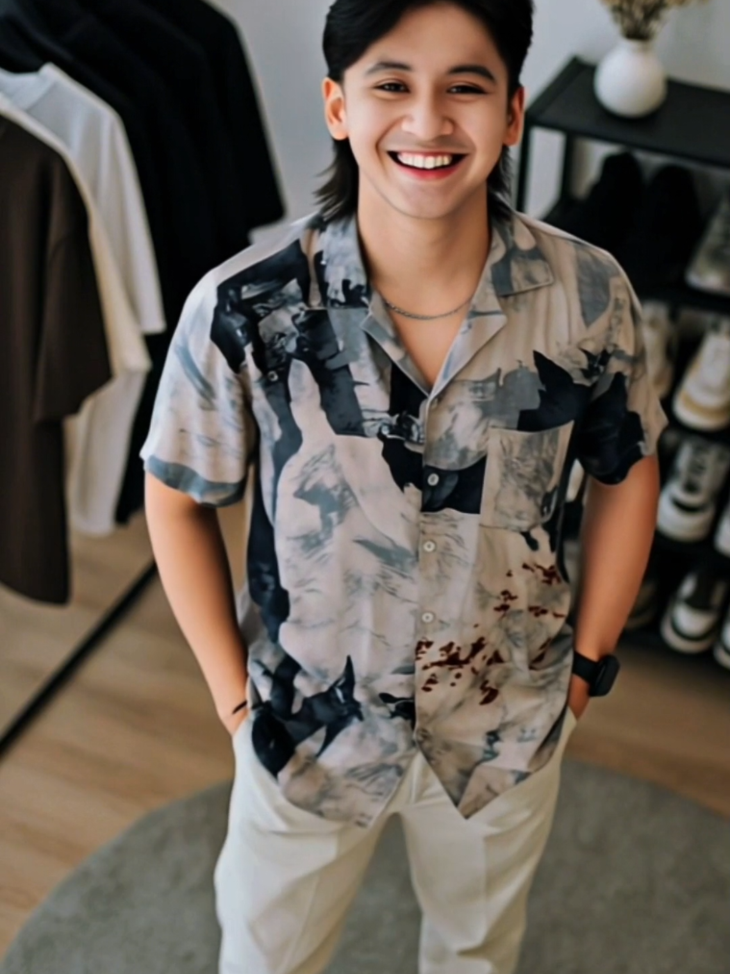 Rekomendasi Kemeja Hawaii keren dan kece by @Sanvanina , bahan enak dan nyaman, dengan motif desain yg keren, sangat cocok untuk outfit santai maupun keseharianmu, buruan cek keranjang kuning sekarang mumpung harga masih promo🏷 💫✨🤙😎☝ #kemeja #kemejahawai #kemejapantai #kemejalenganpendek #rekomendasikemeja #outfitinspiration #outfitcowok #foryoupage #fyp #4u 