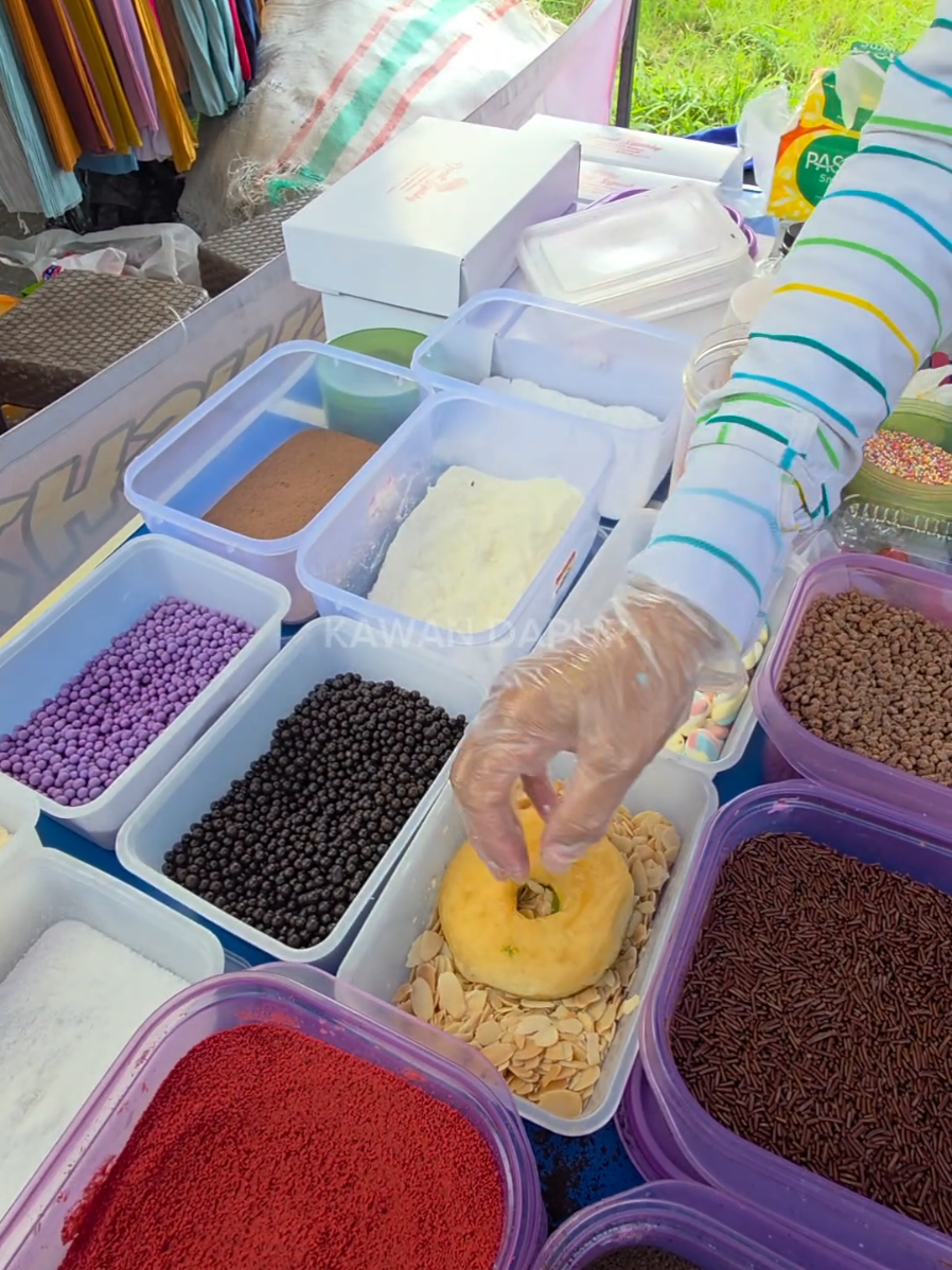 donat toping dadakan bebas pilih isi tiga 15.000 #food #Foodie #kuliner #idejualan