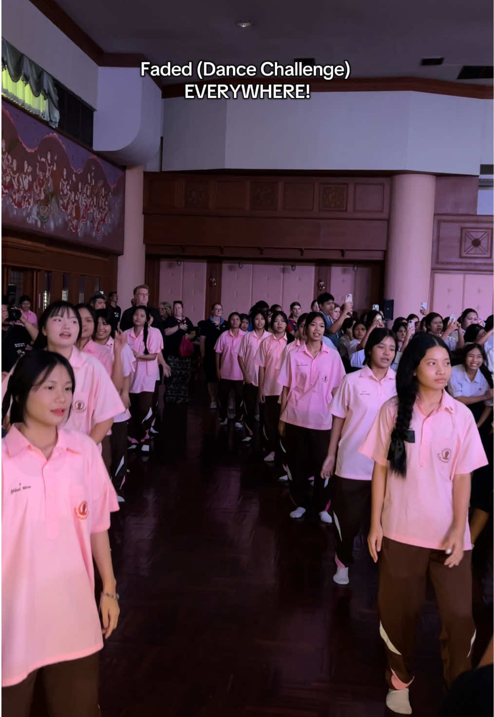 S.T. DOPE!!!🔥 โรงเรียนไหนเจ๋ง ลองเต้นแล้ว tag เรามาหน่อย! @༒ 