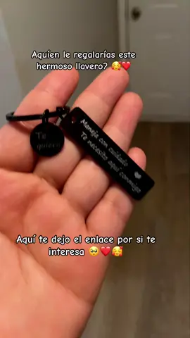 Hermoso llavero para esa personita que queremos mucho ❤️🥰🤩 #llavero #fyp #viral #parati #comparte 