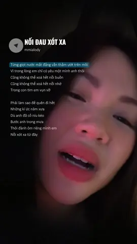 Anh giữ nỗi đau chẳng thể gọi tên, Em đi lặng lẽ… để tim anh hóa đá. #hoidzaocucchill #cover #lyrics #noidauxotxa #mmialody