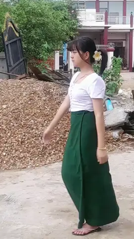 #အဖြူနဲ့အစိမ်း #ကျောင်းသူ #ဘယ်တော့မှရောက်မာလဲfypပေါ်က😣😒 #ကျောင်းသူပါရှင့် #ကျောင်းသူလေး #မြင်ပါများပီးချစ်ကျွမ်းဝင်အောင်လို့🤒🖤 