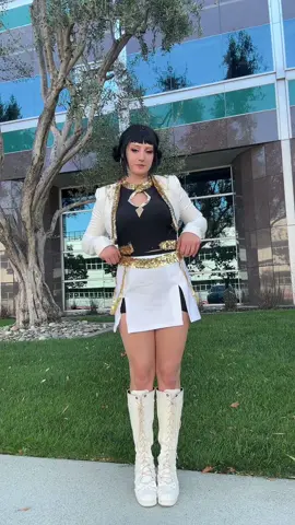 how does one not millennial pause #kpopdemonhunters #zoeycosplay 