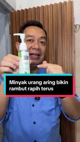 Minuak urang aring bikin rambut kamu selalu terlihat basah kelimis dan rapih #urangaring #minyakrambut #videoviral #fyp 