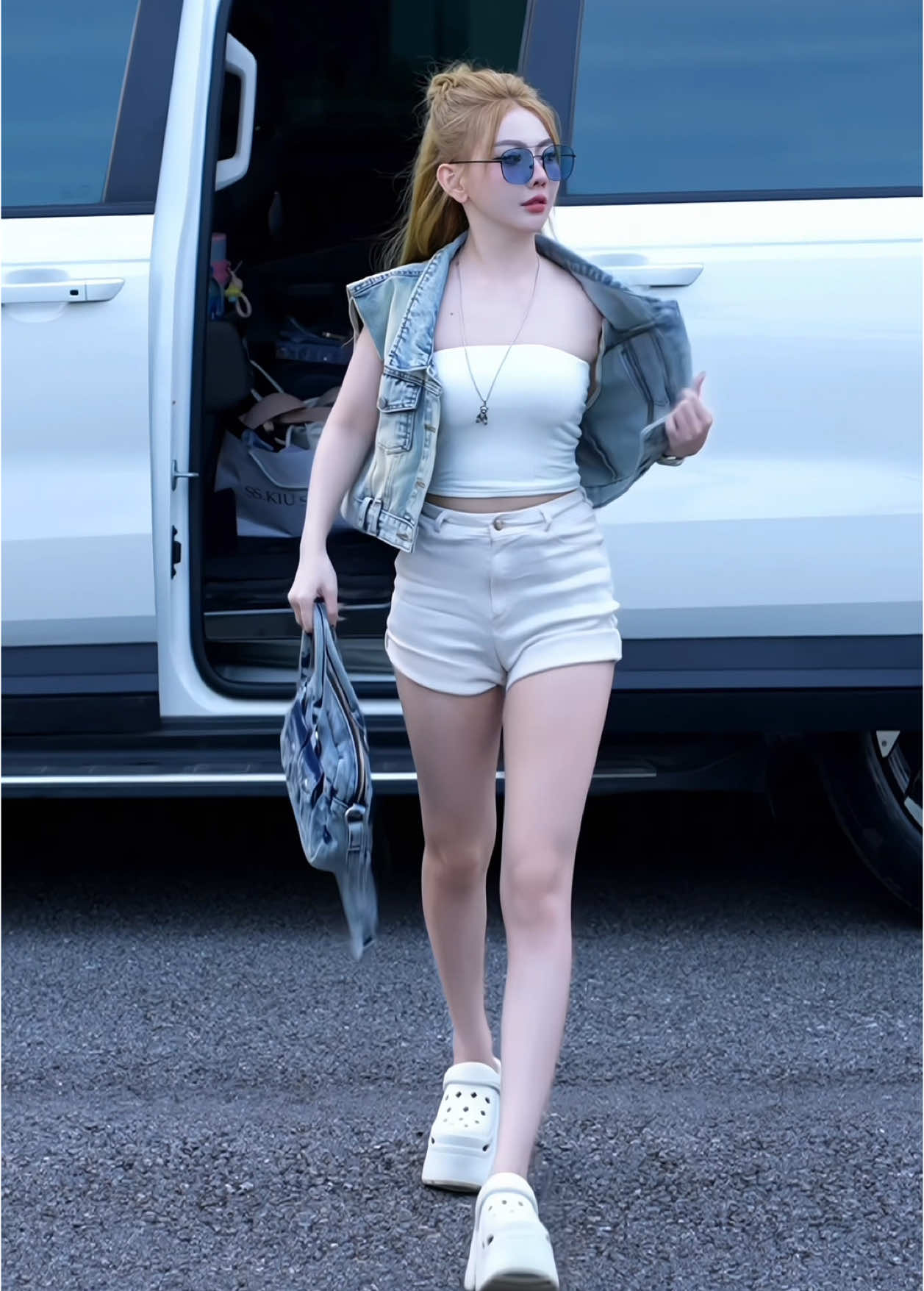 em mời ce lựa đồ nhaaa 🥰 đồ xinh @Phương Hà Thảo #PhuongHaThaoshop sẵn ạ #xuhuong #xuhuongtiktok #phtmacgi 