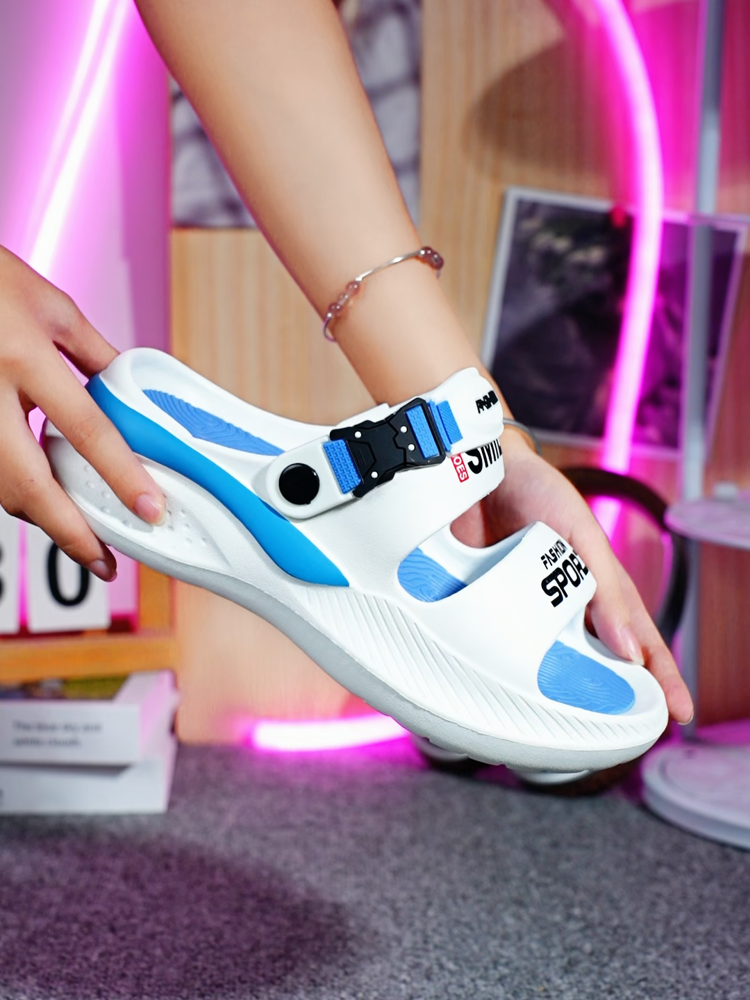 #déplỗnam #sandalnam #dépquanganam #dépđinham #dépđiembiểnnam #dépthoángkhí #dépnamgiare #freeship #stylenam #thoitrangnam #TikTokShopFashion #reviewdép #hot_trend_vietnam #dépnam #tiktokshop_vn #thoitrangtreem #summervibes #he2025 #goclamdep #summerlook