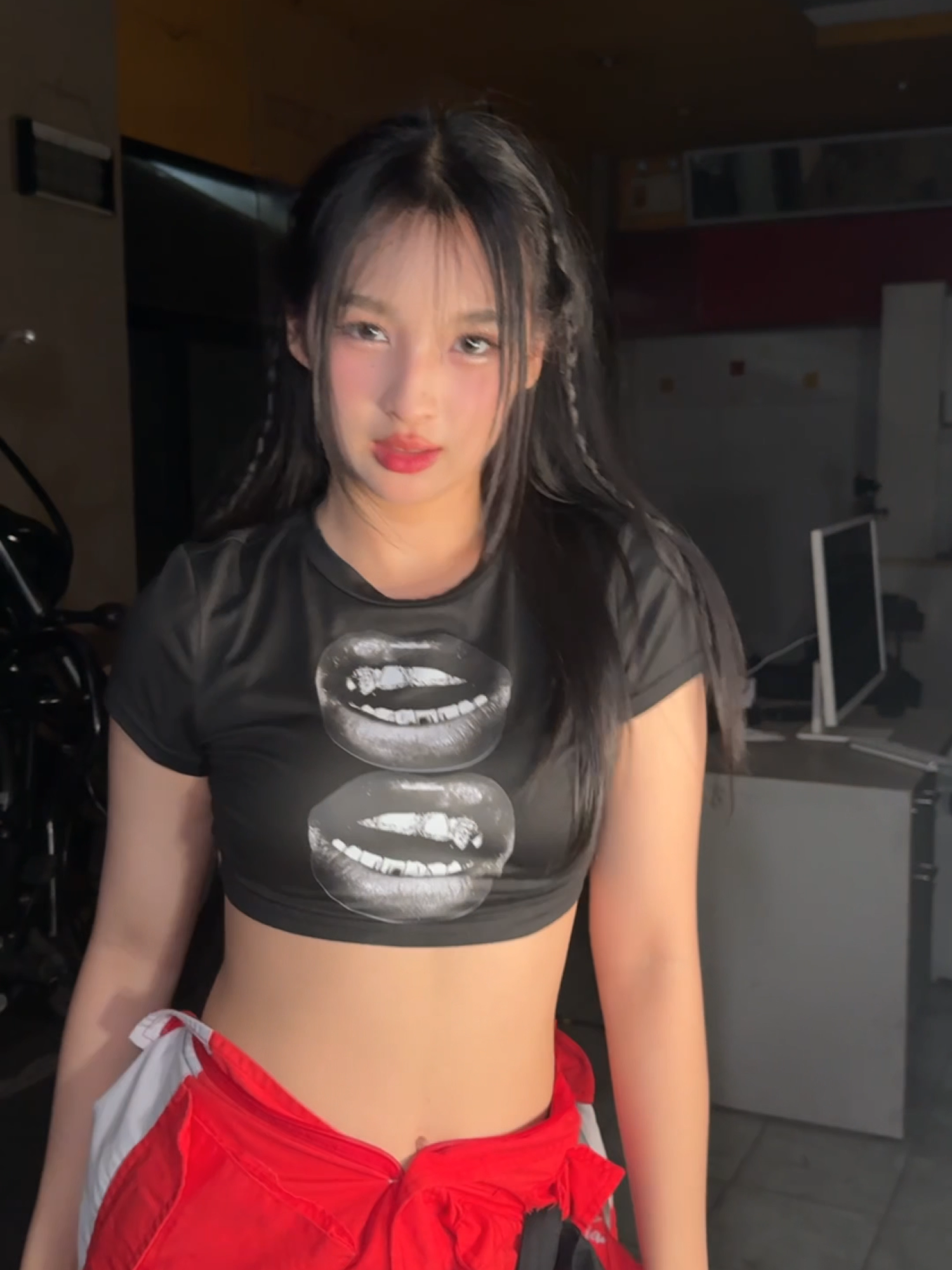 [🏍️❤️‍🔥] #ChouhatsunoAozoraTH_DanceChallenge Dance Challenge: #JanryBNK48 BNK48 19th SINGLE UNDER GIRLS 「Chouhatsu no Aozora – คำท้าทายที่ปลายฟ้า」 MV OUT NOW! https://youtu.be/dXW-czcpif8  #ChouhatsunoAozoraTH #挑発の青空 #คำท้าทายที่ปลายฟ้า #BNK4819thSINGLE #BNK48 #CGM48