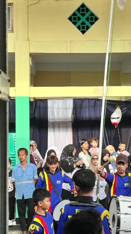 akun baru cuy 😋 #drumbandsukabumi🥁🎺  #lewatberanda #Albii  #snare #gith 