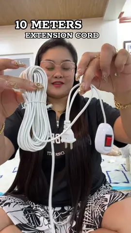 Extension bulb cord with switch