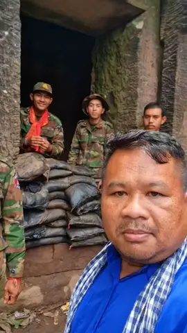 #ปราสาทตาควาย ปราสาทตาควาย นักข่าวกัมพูชา เข้าพื้นที่ ปราสาทตาควาย  30 กค.2568  วันที่ กัมพูชา พาผช.ทูตทหาร และนักข่าว ลงหลายพื้นที่ ยืนยัน  ทหารเขมร ยึดตัวปราสาทตาควาย  ได้ แม้ ทหารไทยจะพยายาม เข้ายึดคืน ตลอดการสู้รบ 