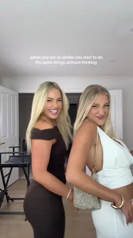 twin flame 🔥 #fyp #mirroring #bestfriend @Kiara saxby 💘