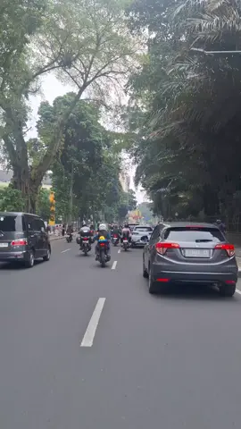 ada yang suka keliling bogor tanpa tujuan  #bogor #kotabogor #jalanjalan  #vibesbogor #fypppppppppppppppppppppp #xybca #fyp #bogorkotahujan 