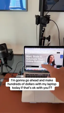 I’m gonna go ahead and make hundreds with my laptop today if that’s ok with u?? #beyourownboss #sidehustles #affiliatemarketing 